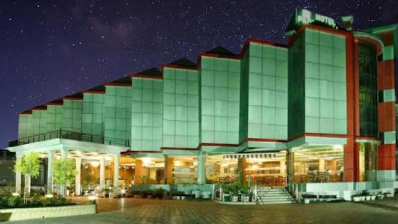Hotel Padmini Palace Rāni Pokhri Exterior foto
